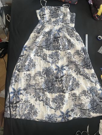 Kleid mit Print Grösse S neuwertig