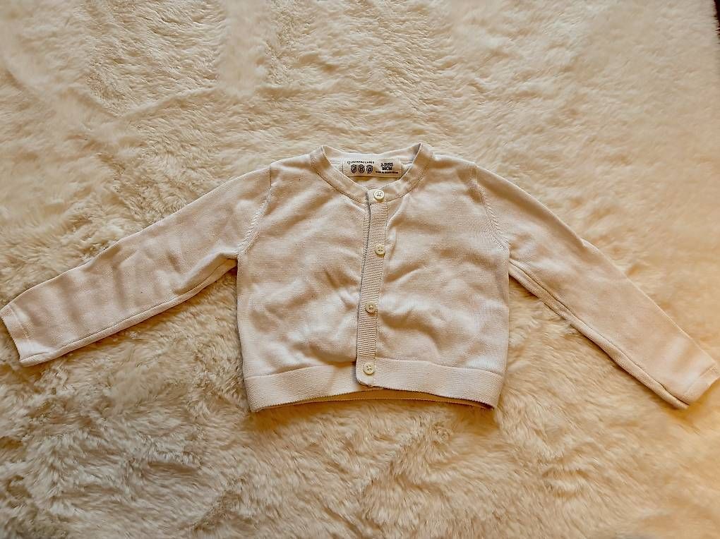 Maglioni & Felpe: Strickjacke Mädchen 98 – Usato da Bützberg venduto da Aluna88