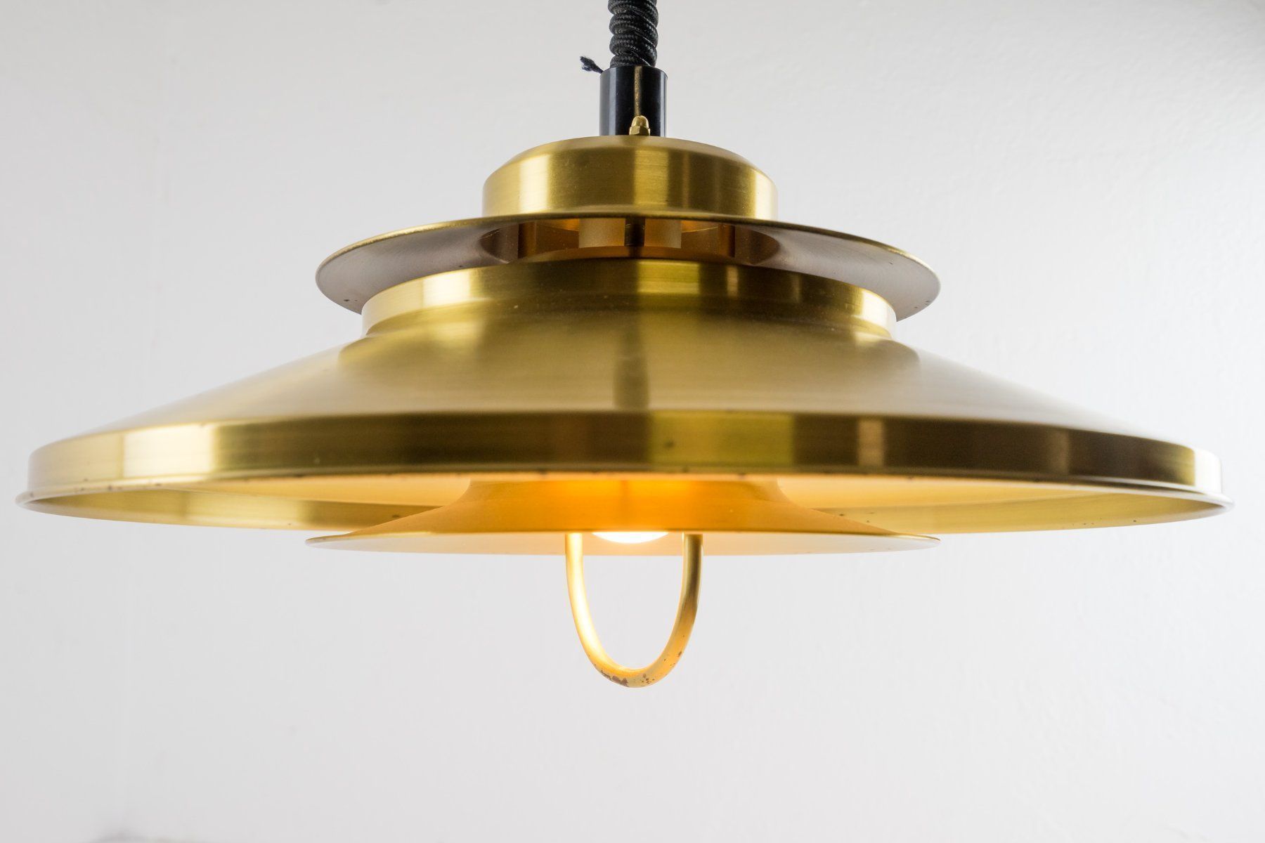 Lampade: Dänische Leuchte 70er Messing Nr. 33 – Usato da Schaffhausen venduto da Studio-Ara