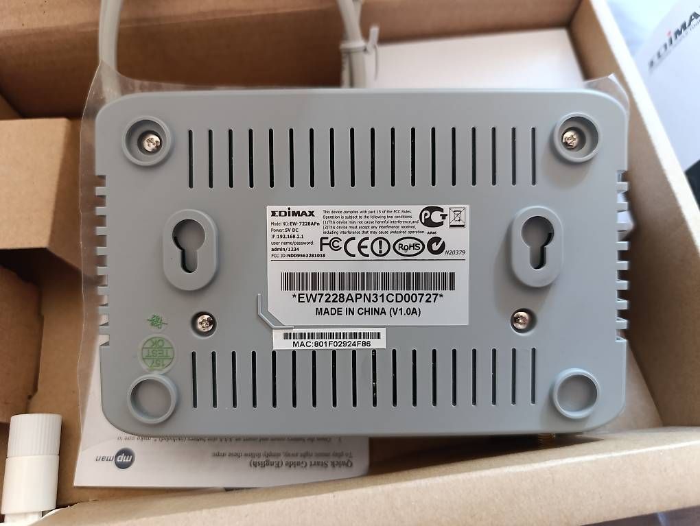 Modem & Router: Edimax 150Mbps Wireless Access Point / Range Extender – Nuovo (secondo la descrizione) da Lugano venduto da Lucolos 2