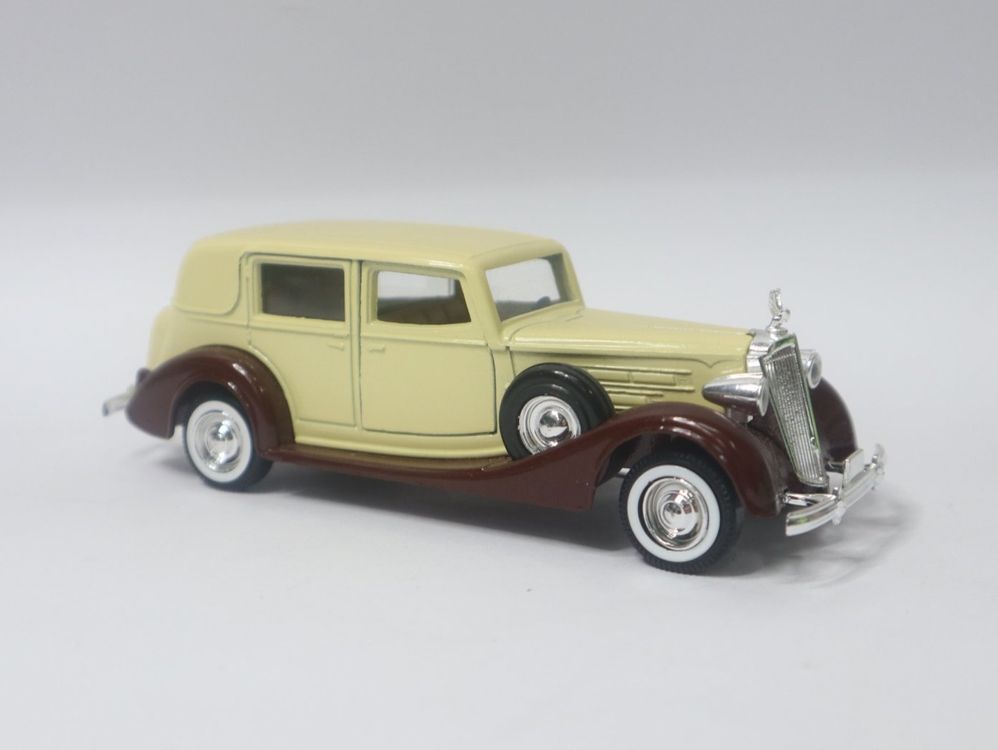 AU JOUET PARISIEN: Solido Démontable Junior Modèle n° 4 Packard