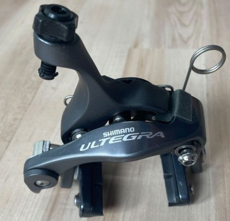 Ultegra Rim Brake Shimano Ultegra BR-6810-F Front Direct Mount 