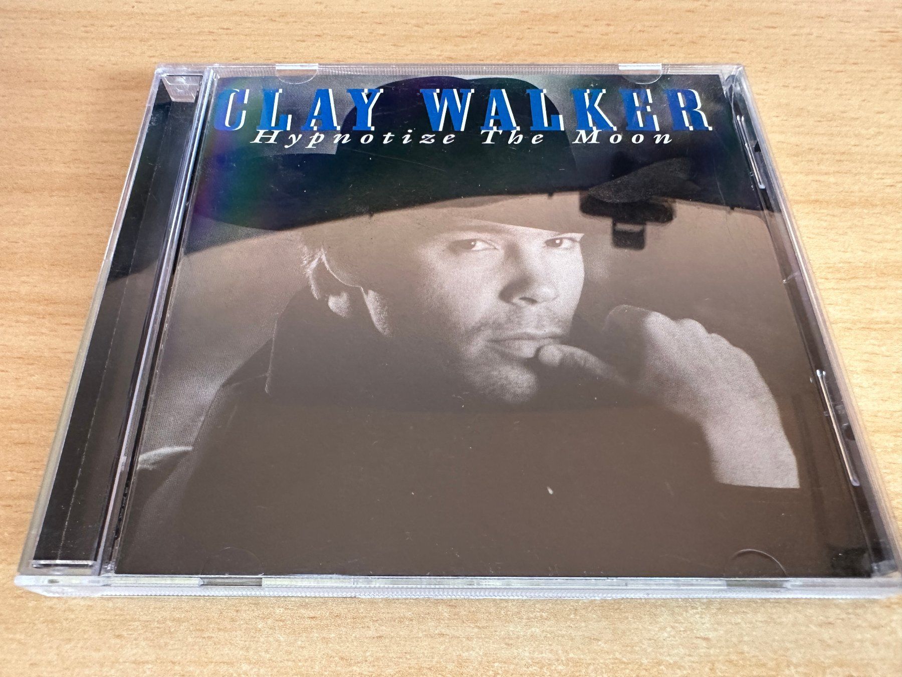 CD: Clay Walker – Hypnotize The Moon – Usato da Rikon im Tösstal venduto da Alpenmutz
