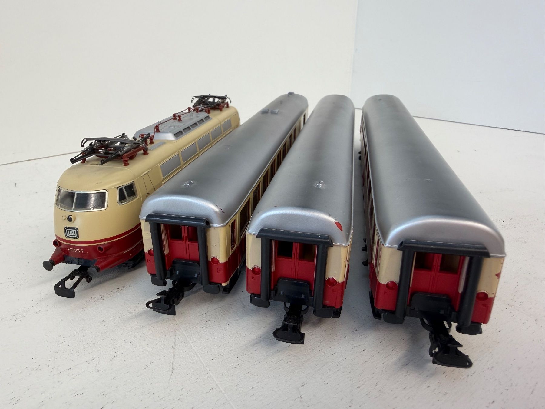Märklin Modellini di ferrovie: Märklin TEE Zugpackung 2852 mit DB BR 103 – Usato da Büsserach venduto da ModellbahnDepot 5