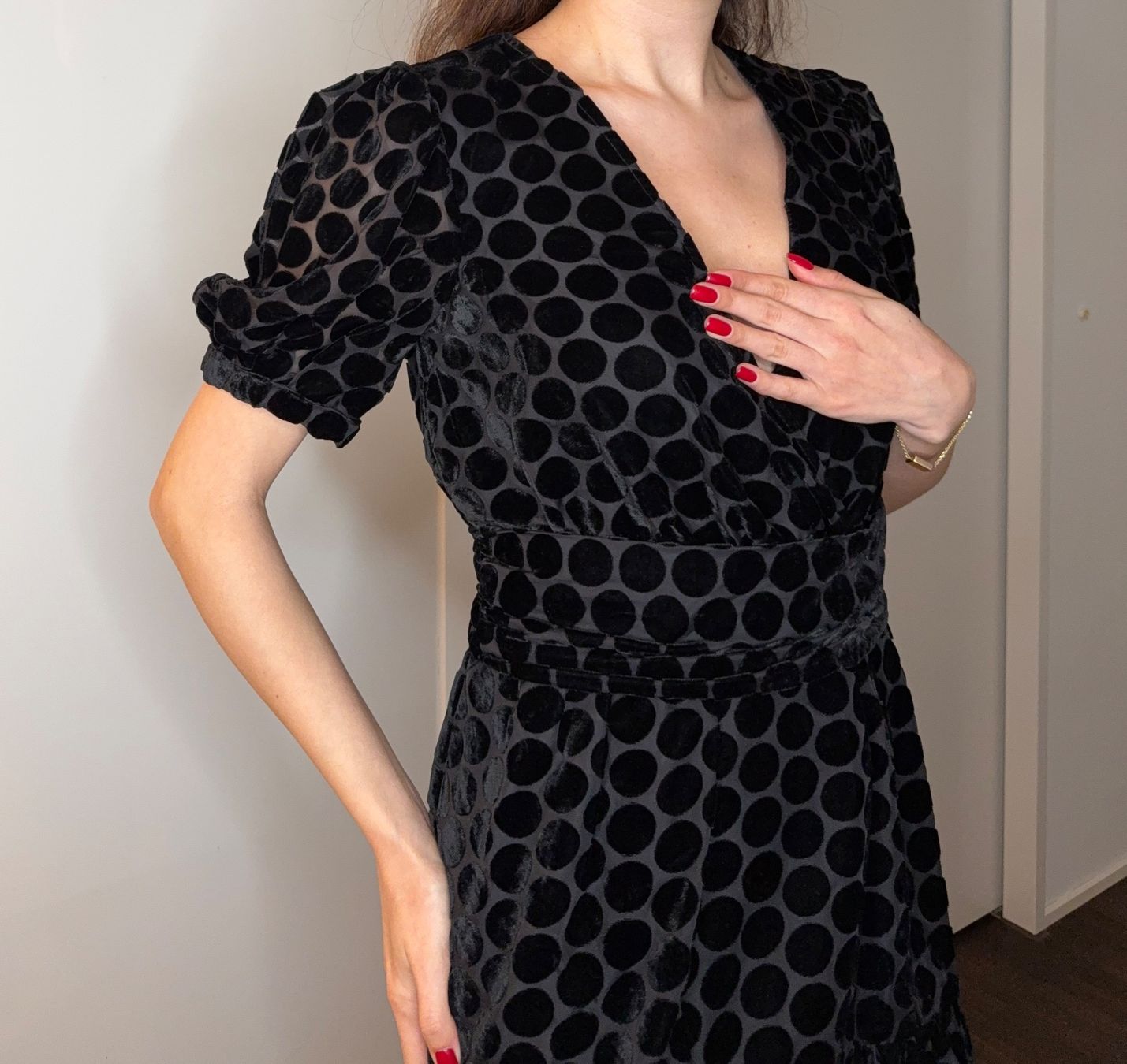 Vestiti: Elegant Black Dress – Nuovo (secondo la descrizione) da Meggen venduto da nik_5g2v 3