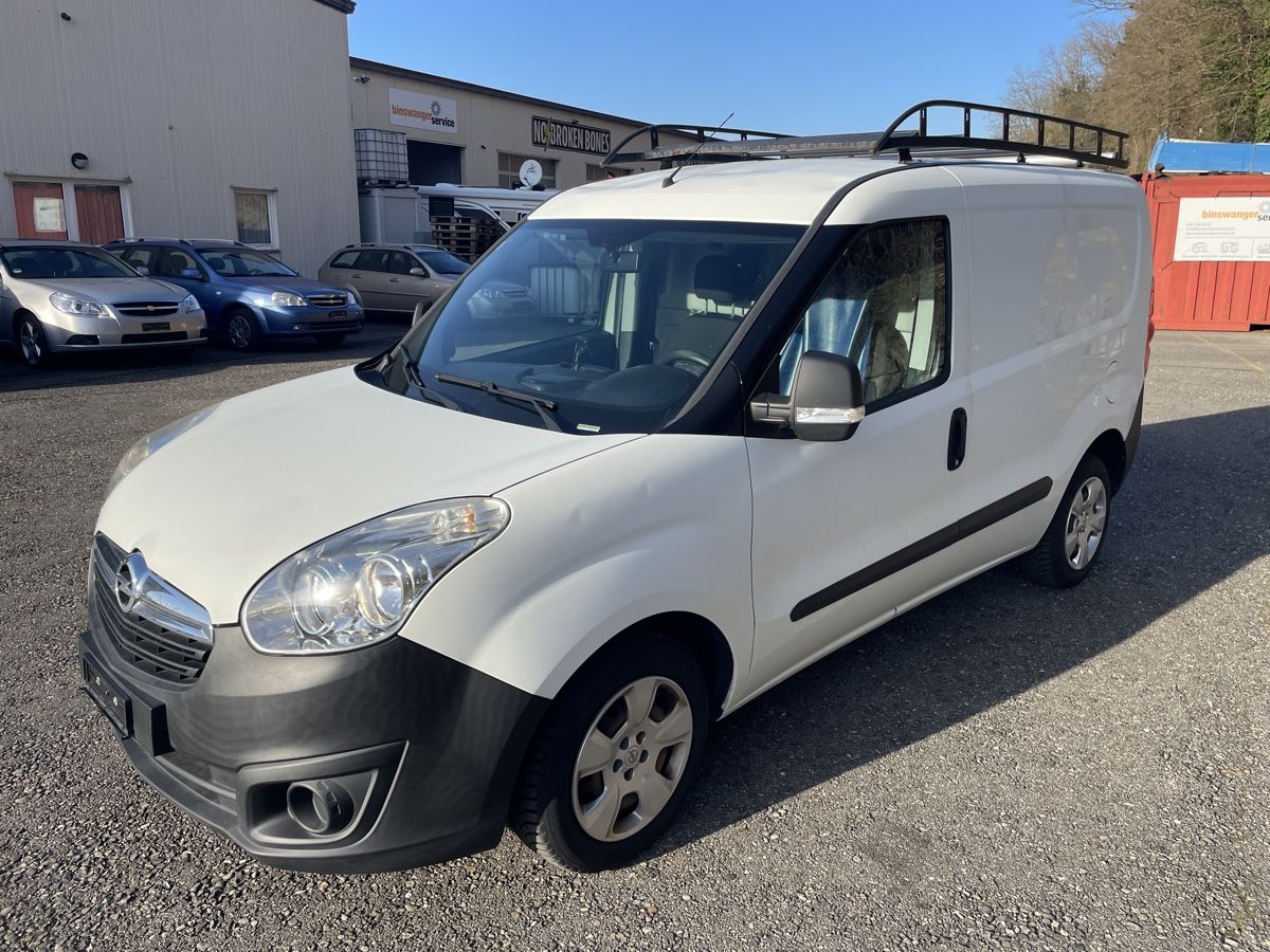 Opel Veicoli commerciali: Opel Combo Diesel, MFK 3.3.26 – Usato da Flaach venduto da Binz 1