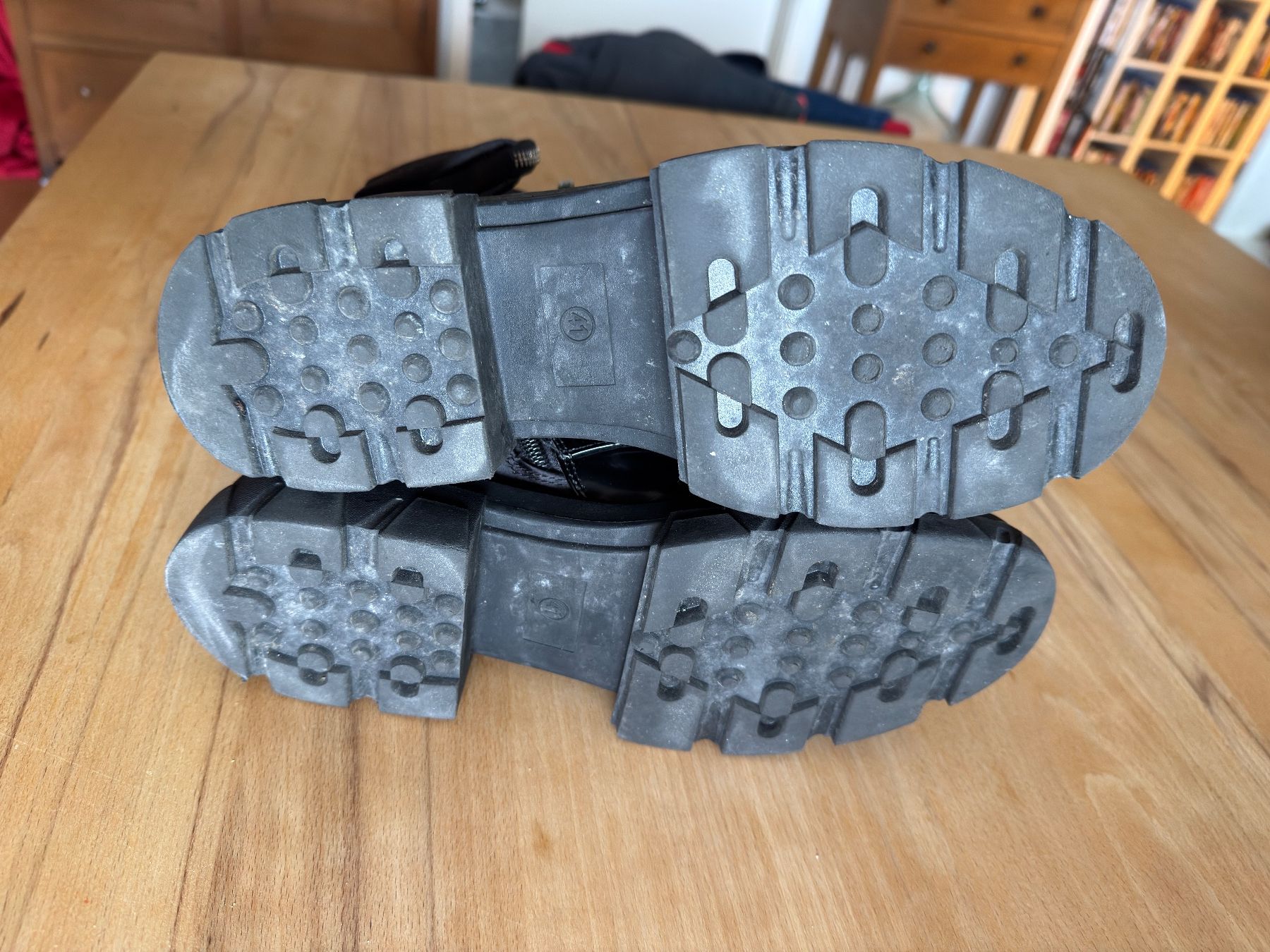 Scarpe da donna: Schuhe Damen – Usato da Hombrechtikon venduto da Dokmasa 5