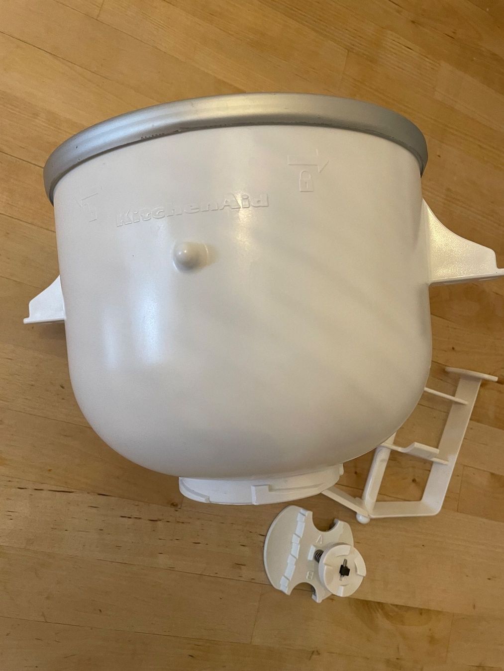 Kitchenaid Küchengeräte: KitchenAid Eisbereiter – Gebraucht aus Langrickenbach von Gast 2