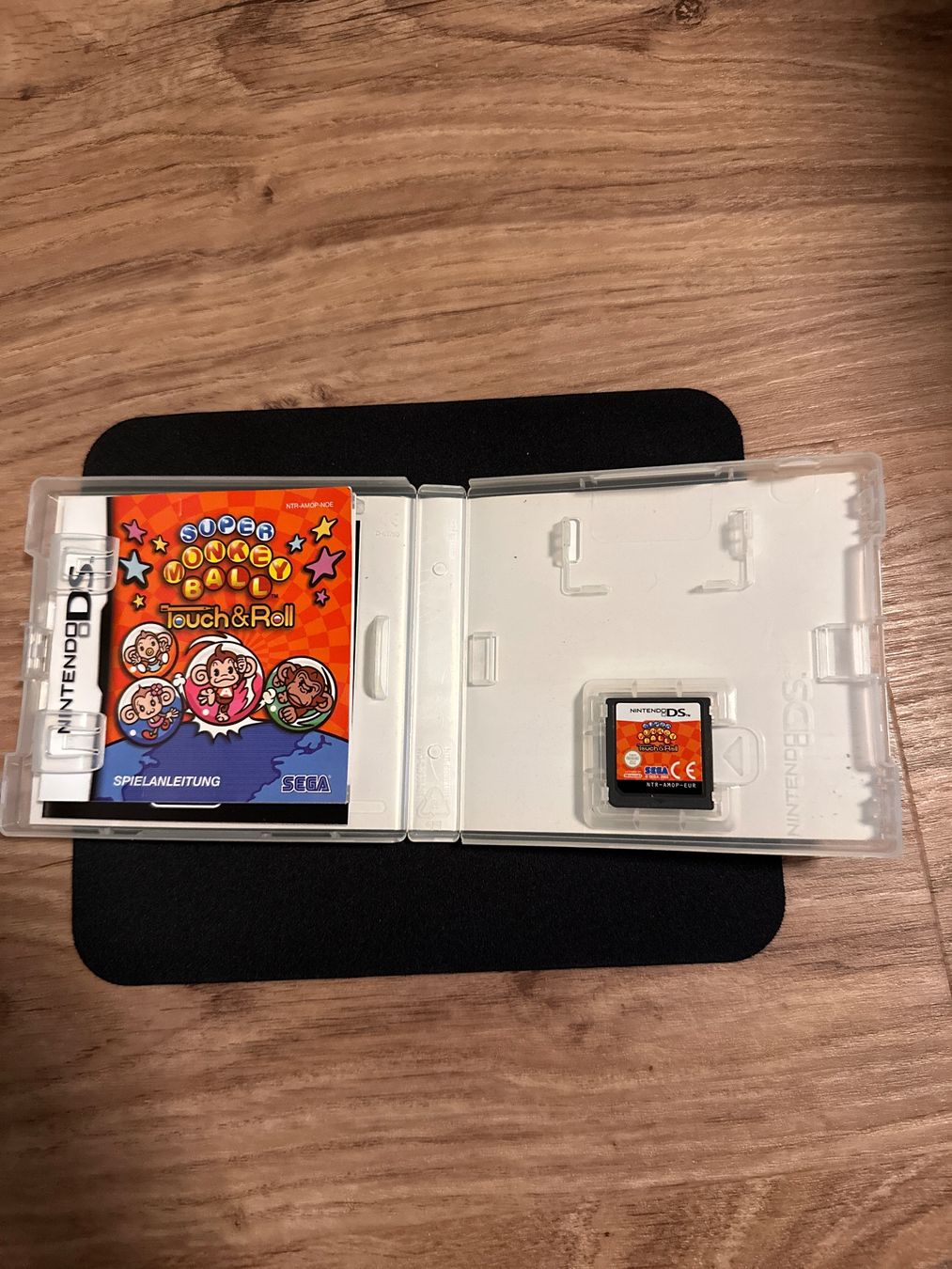 Giochi: Super Monkey Ball: Touch & Roll - Nintendo DS Spiel – Usato da Sulz AG venduto da DealWerk 2