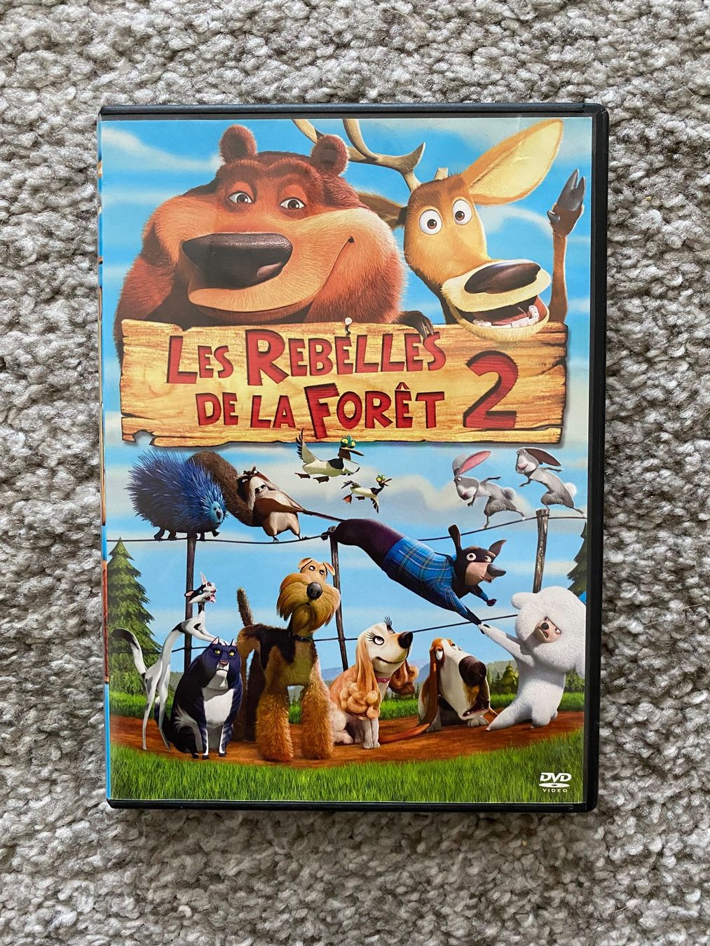 Alle DVDs: Les rebelles de la forêt 2 (DVD) – Gebraucht aus Orbe von SNAS9