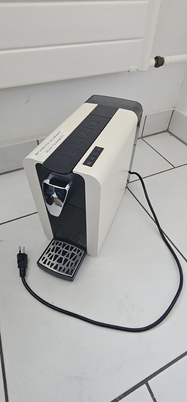 Delizio Macchine per caffè & Macchine per espresso: Delizio Kaffeemaschine  – Usato da Ostermundigen venduto da Secundo_Hand