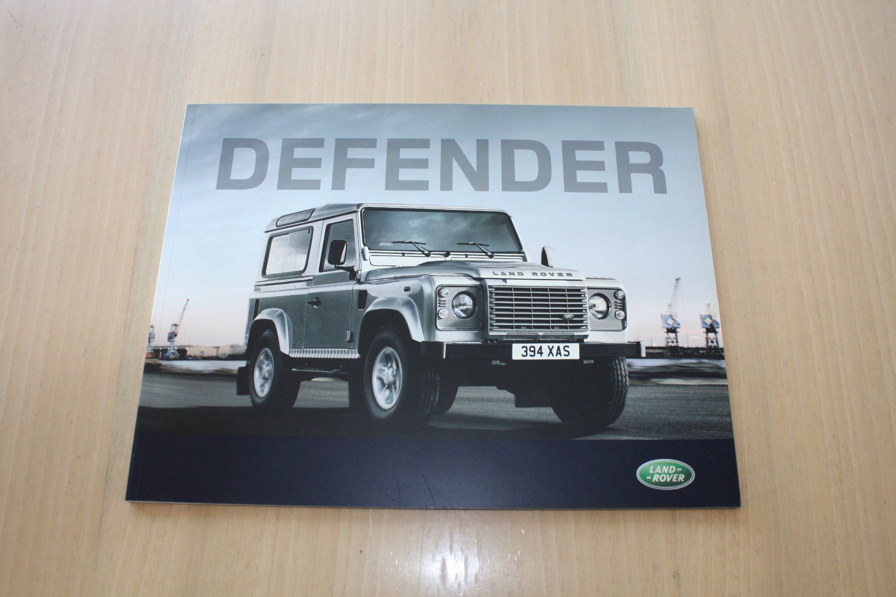 Land Rover Documenti: Land Rover Defender Broschüre 2009 – Usato da Wikon venduto da erwin400