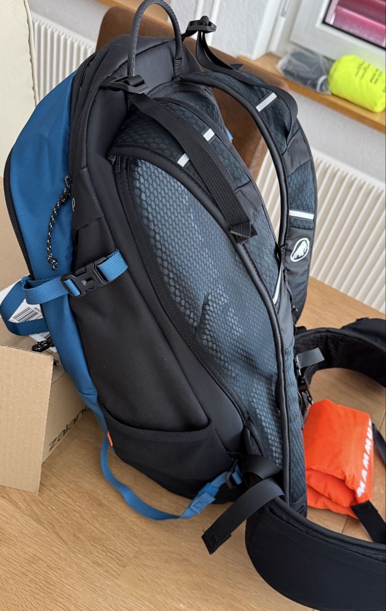 Mammut Zaini: Rucksack Mammut Lithium 25L SAPPHIRE-BLACK – Nuovo (secondo la descrizione) da Wangen an der Aare venduto da xvespaz 3