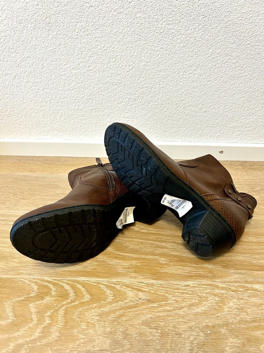 Scarpe da donna: Braune Herbstschuhe – Nuovo (secondo la descrizione) da Rorschach venduto da fla_62jm 2
