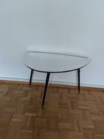 Ikea Lövbacken Tisch Dreibeinig