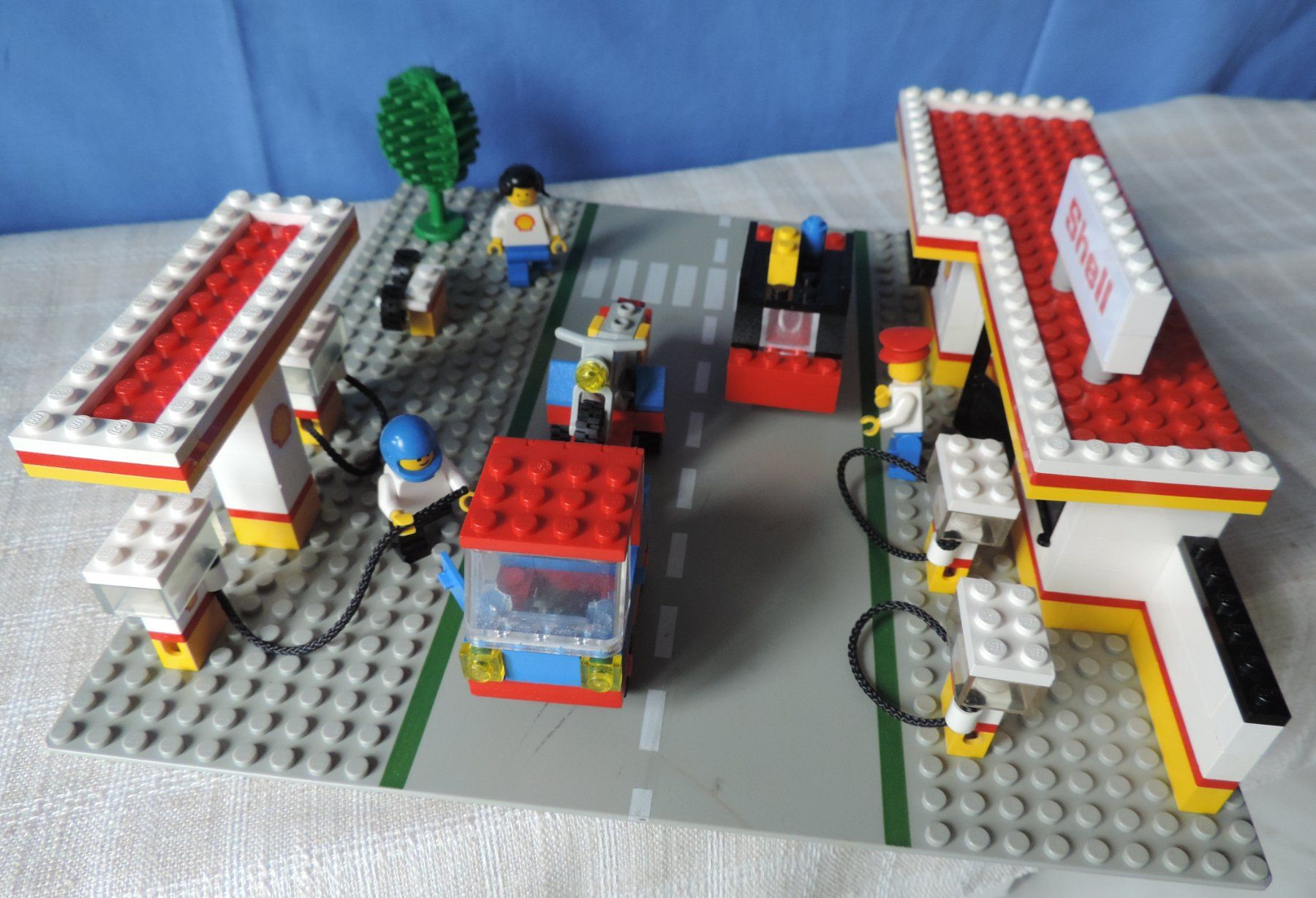 Lego Giocattoli: Shell Tankstelle, Set 377 + Motorcycle Transport, Set 6654 – Usato da Burgdorf venduto da ursla50 2