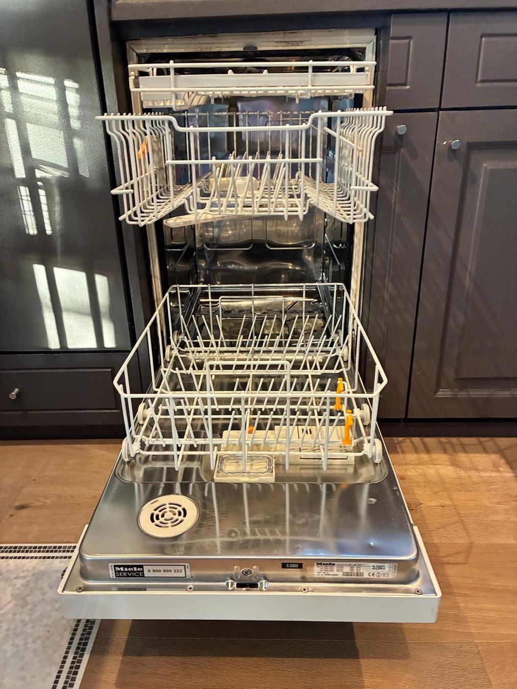 Miele Geschirrspüler: Geschierrspüler Miele 45 cm – Gebraucht aus Kerzers von Verso72 4