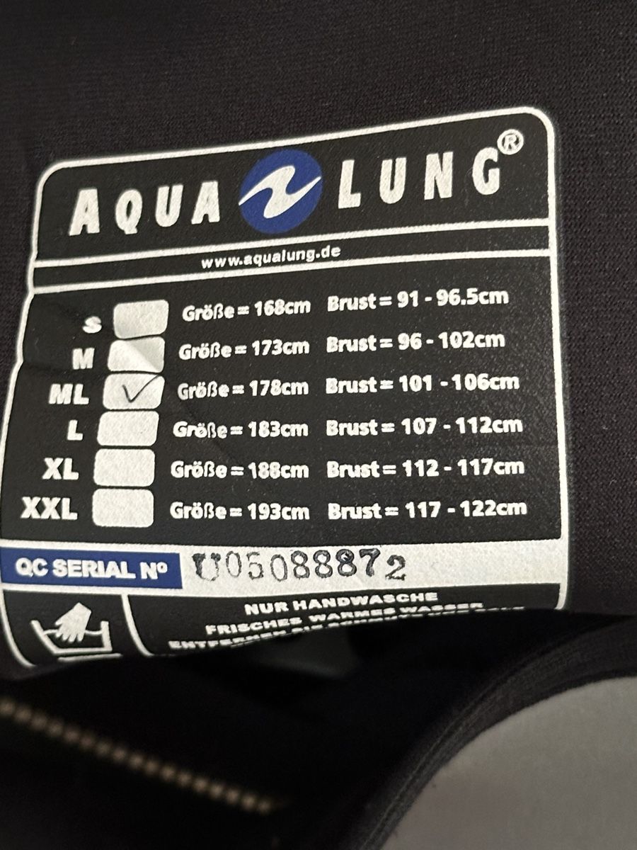 Mute per immersioni: Trockentauchanzug Aqualung Giant 2 ML – Usato da Zuerich venduto da Elduende 2
