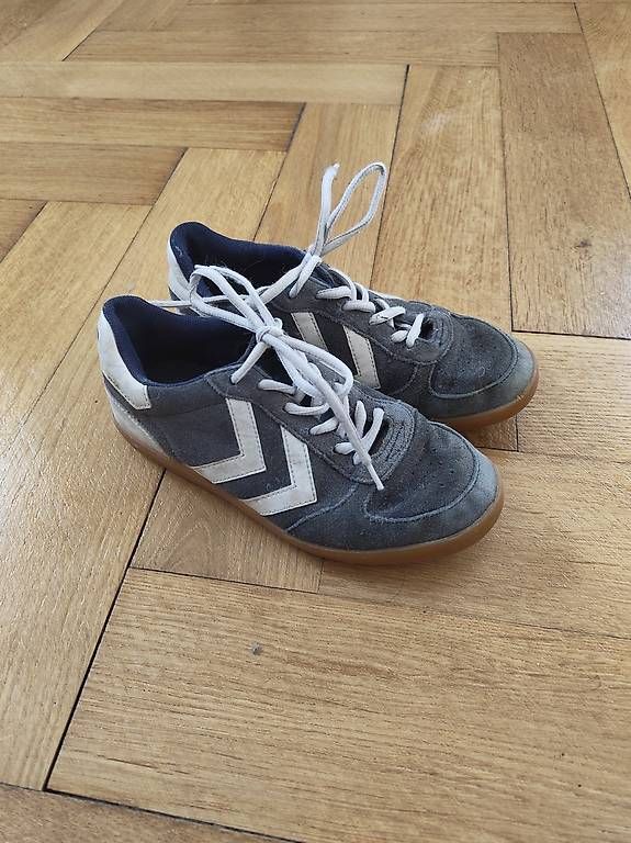 Scarpe per ragazzi: Hummel Sneakers Gr.32 Wildleder – Usato da Zürich venduto da jeu_szl9 1