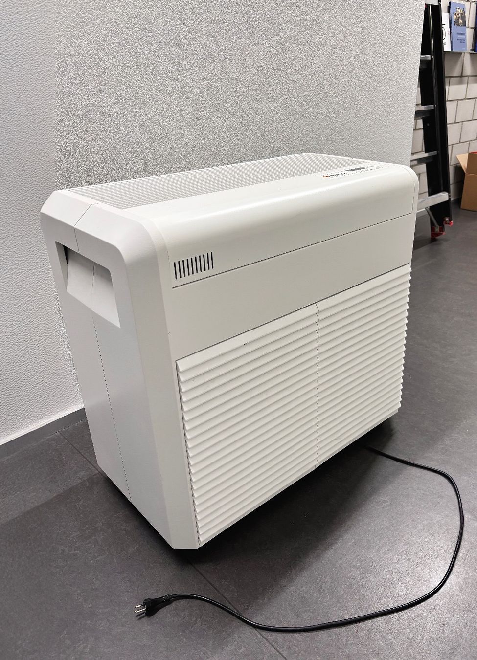Umidificatori d'aria: Luftbefeuchter Defensor PH28 weiss gebrauchter Zustand – Difettoso da Pontresina venduto da 1philippk