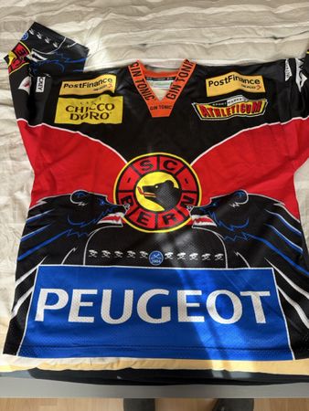 SC Bern Game Worn Topscorer Trikot