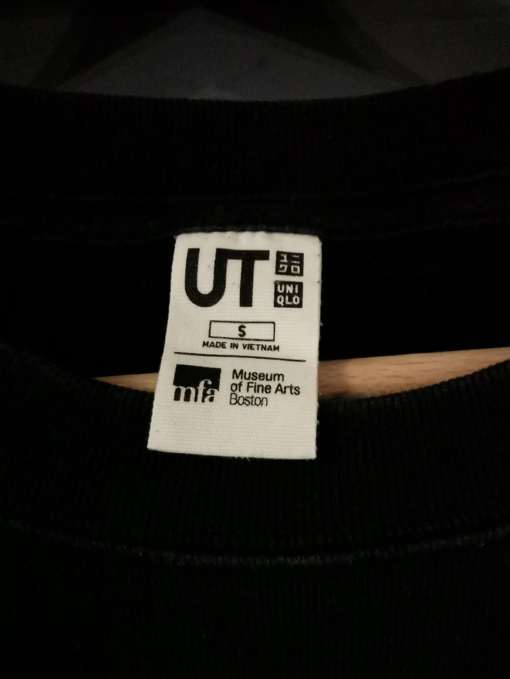 Top: Sweat Uniqlo Size S – Usato da meggen venduto da VICCHLU 2