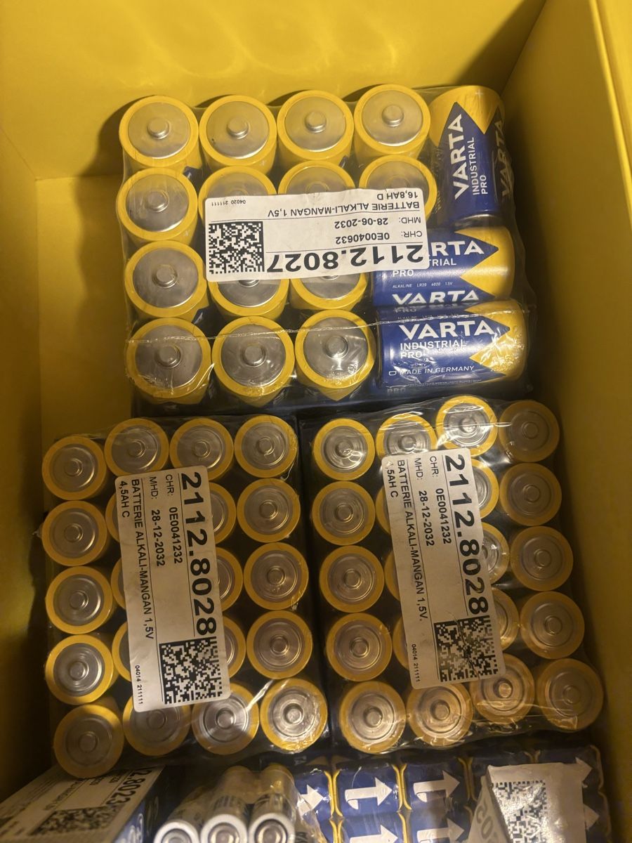 Varta Akkus & Batterien: varta industrial pro batterien – Neu und originalverpackt aus Glattbrugg von Nixonia