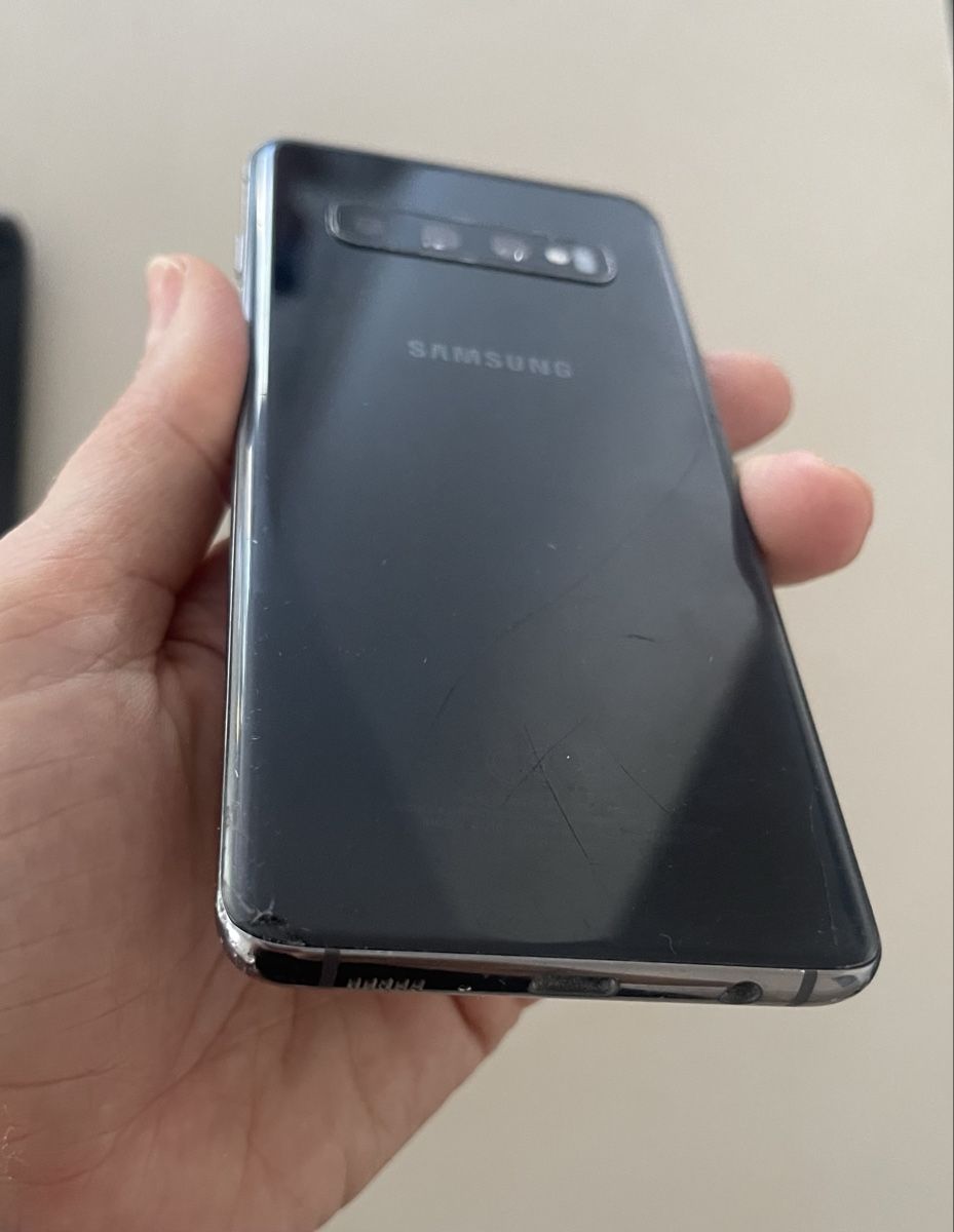 Samsung Portables: Samsung Galaxy S10 – D'occasion à Niederrohrdorf par Juliomeli12 2
