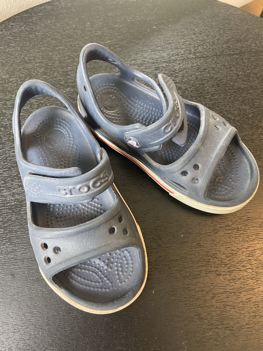 Crocs Scarpe per ragazzi: Coole Crocs Sandale Kinder Gr. 25/26 – Usato da Brig venduto da jch_rq8z 1