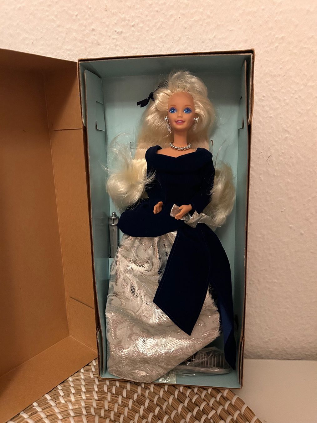 Bambole: Barbie Winter Velvet – Usato da Villeneuve VD venduto da sge_7fbm
