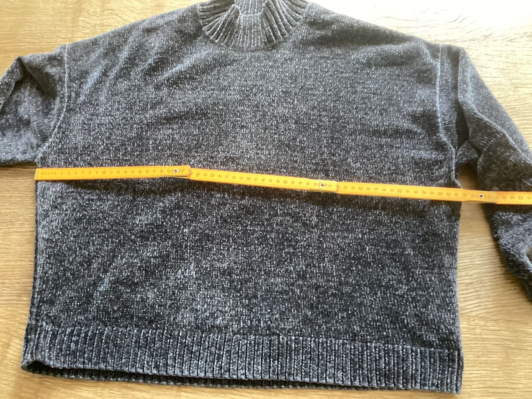 Pullover & Sweatshirts: FB WOLLPULLOVER/PULLOVER GR.XL/oversize  Anthrazit Strick – Gebraucht aus Frauenfeld von Boldi46 3