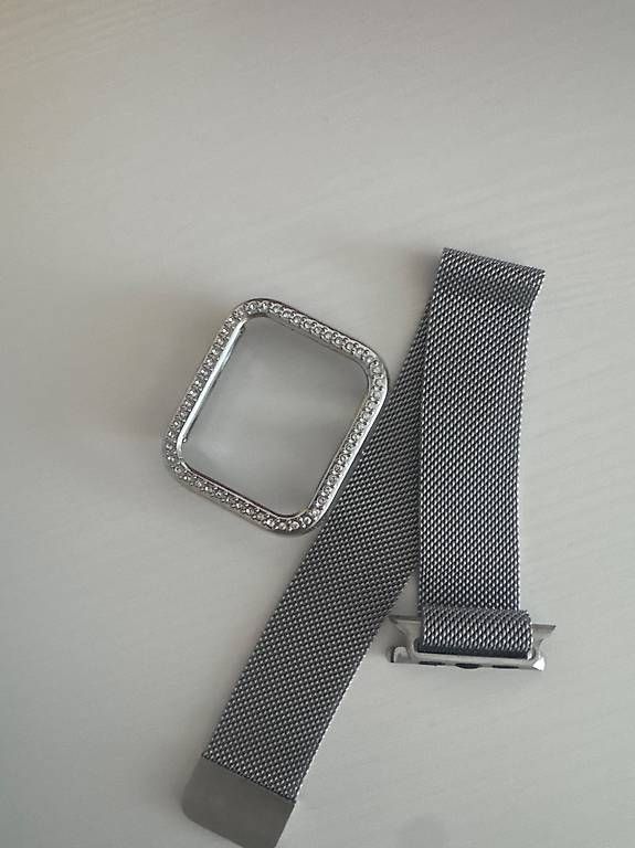 Bracciali & Braccialetti: Armband Hülle Apple Watch – Usato da Zürich venduto da _nushy