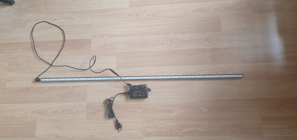Simulation LED Aquariumlampe - Nachtleuchte Mit Beweglichen Fischen, 5W, 31x24 Cm, ABS