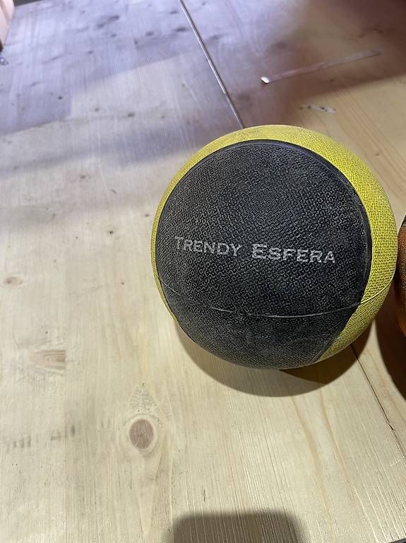 Hometrainer: Trendy Esfera yellow/black 1kg – Usato da Reichenbach i. K. venduto da fra_vpj6 2