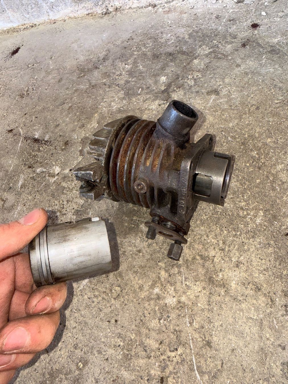 Sachs Parti ricambio per ciclomotori: Sachs 503 Handschalter Mofa Zylinderkit – Usato da Fahrni b. Thun venduto da berger_tuning34 1