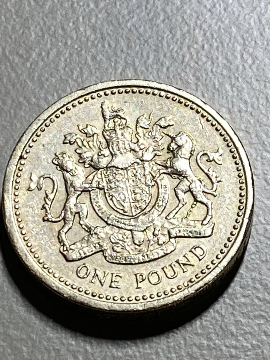 Alle Münzen: GB - 1 pound - 1983 – Gebraucht aus Payerne von Mike1682