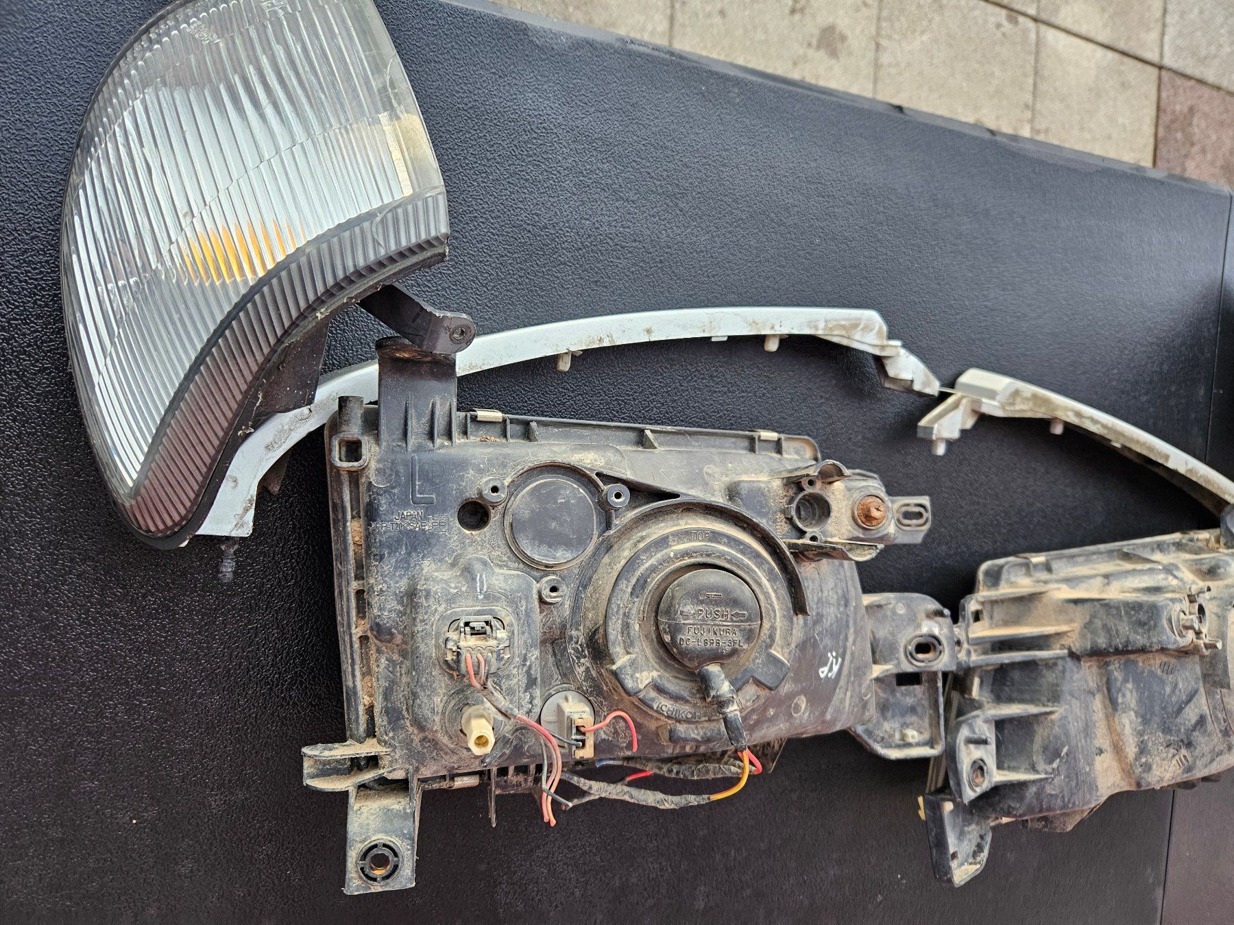 Fari: Subaru Forester Jg. 97 Scheinwerfer Set – Usato da Oberiberg venduto da Cretier 6