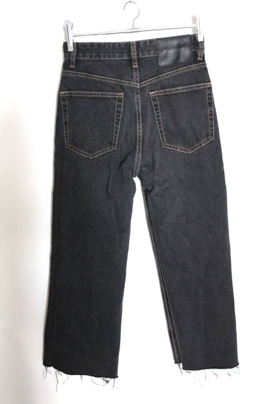 Pull&Bear Jeans: Bull + Bear Jeans, EU -Gr. 32 – Usato da Locarno venduto da madame-tus-sauds 1
