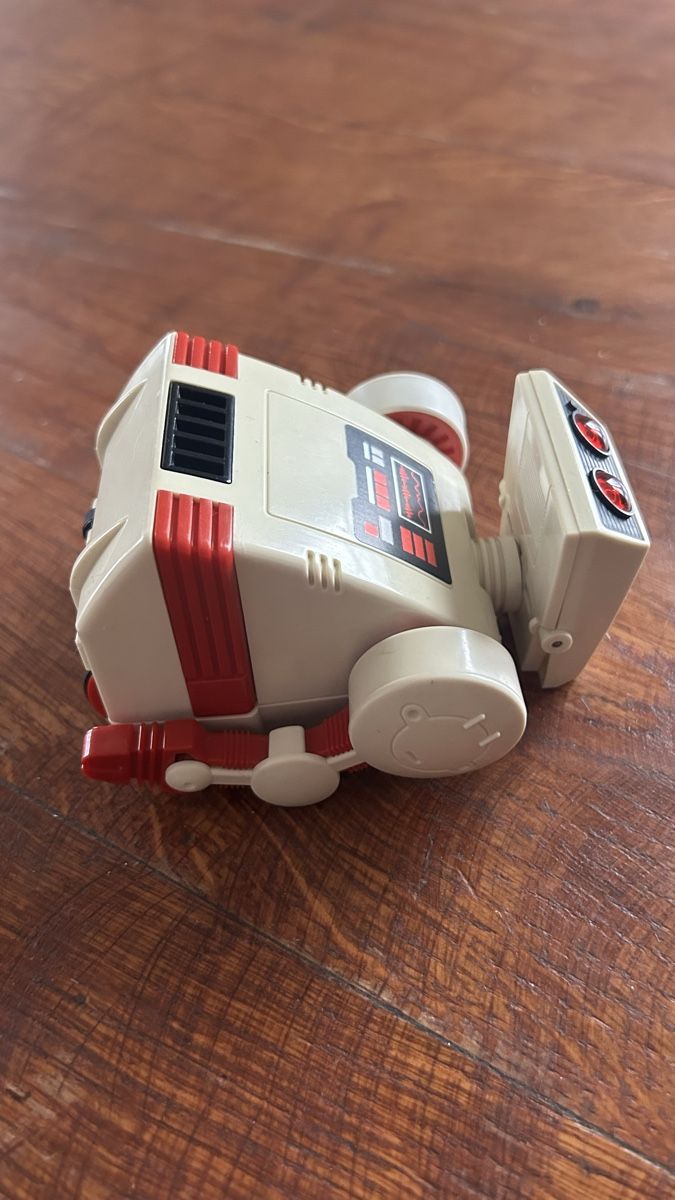 Tomy Giocattoli: Tomy Flipbot Roboter,80er – Usato da Riedholz venduto da Frettchen63 7