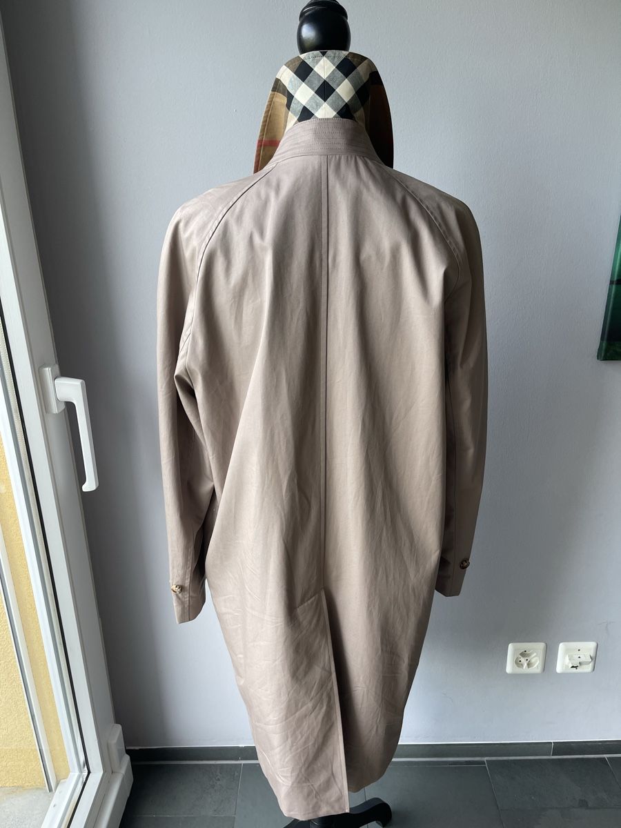 Burberry Mäntel: Original Burberry Trenchcoat – Neu (gemäss Beschreibung) aus Ruggell von expoli 7