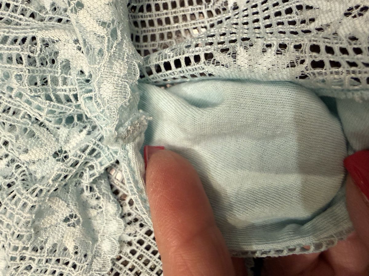 Sonstige Unterwäsche: Hellblaue Panty, Grösse 40/42, Spitze neu – Neu (gemäss Beschreibung) aus Lyss von Sibella56 1