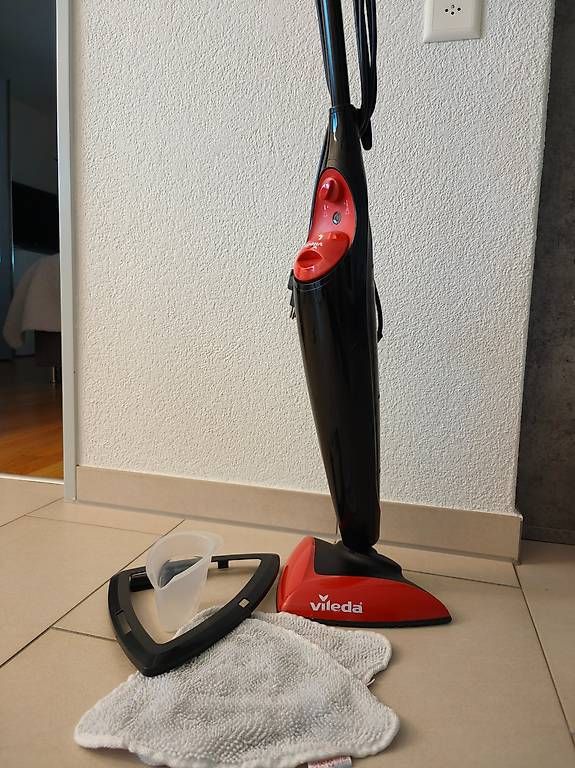 Dampfreiniger: Vileda Steam Dampfreiniger – Gebraucht aus Kirchberg BE von naa_lxk5