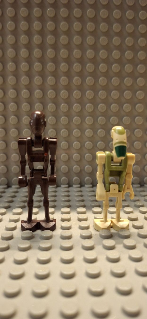 Lego Spielzeuge: LEGO Star Wars Droiden – Gebraucht aus Oberkirch LU von wys_gqt9