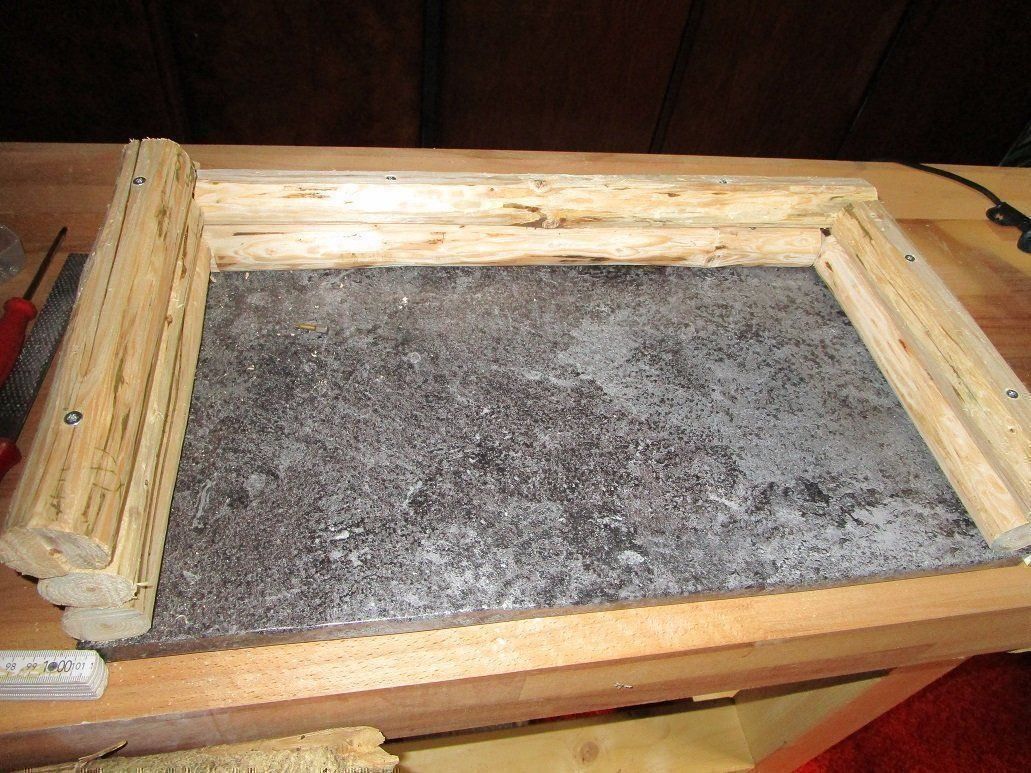 Articoli in legno: Krippe im Blockhausstil – Nuovo (secondo la descrizione) da Erlinsbach venduto da Bgig 1