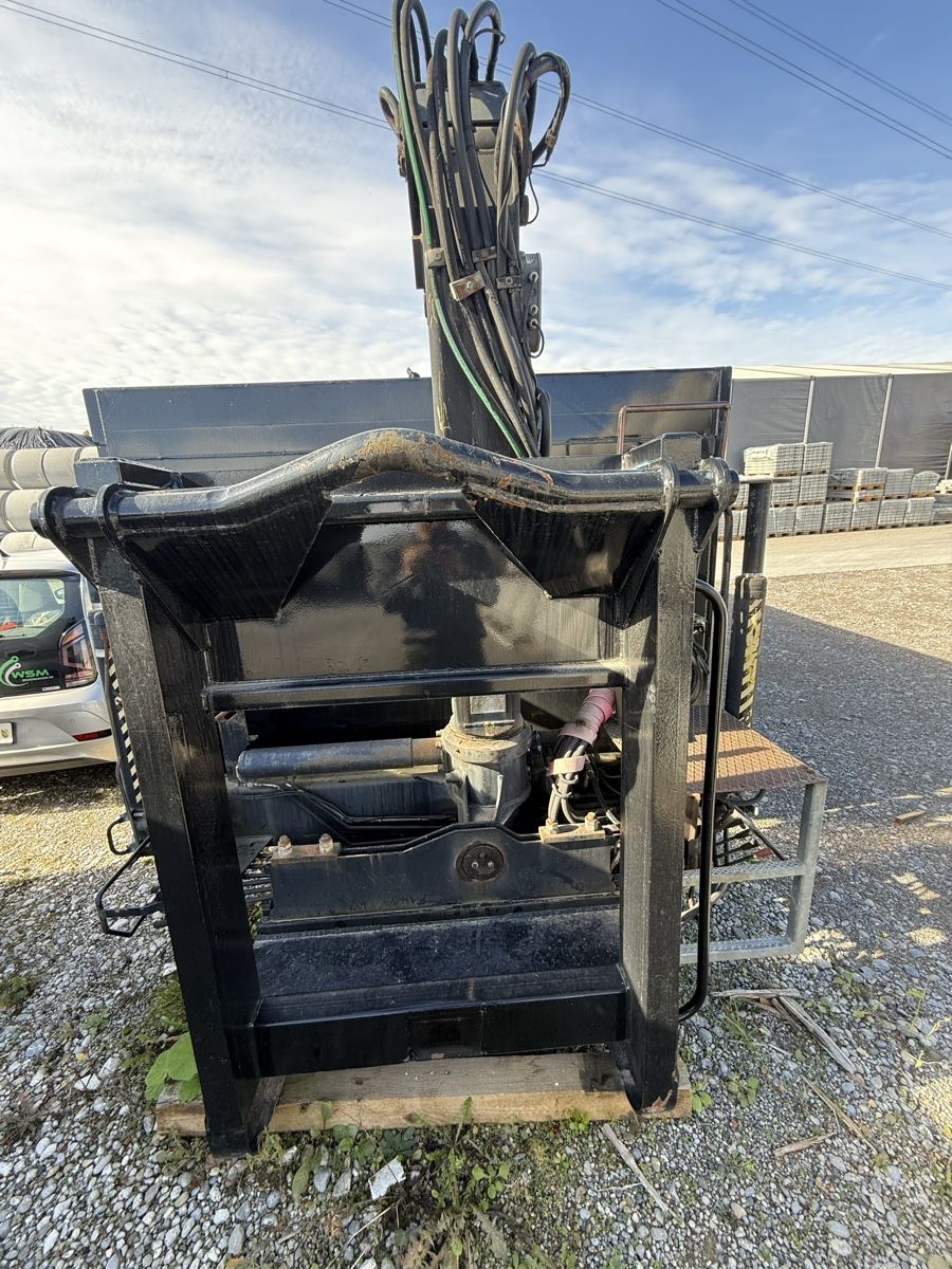 HIAB Gru: Abrollmulde mit Kran / Greifer – Usato da Gossau SG venduto da Airsal_Racer 4