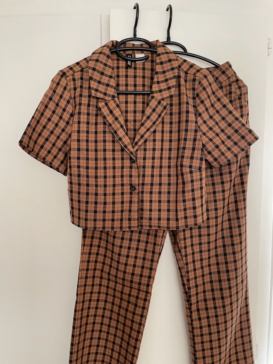 H&M Lotti di vestiti: H&M Karo Set, Gr. 36, Braun/Schwarz – Usato da Zürich venduto da vallup_9 2