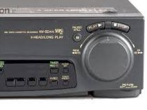 Panasonic Registratori: Panasonic NV-SD 44 Videorecorder – Usato da Würenlingen venduto da Schneiderhifi 1