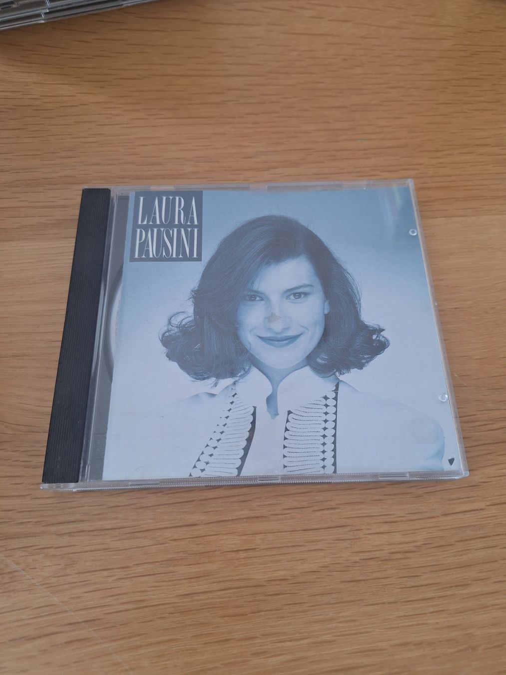 CD: CD Laura Pausini – Usato da Wanzwil venduto da chlinih93