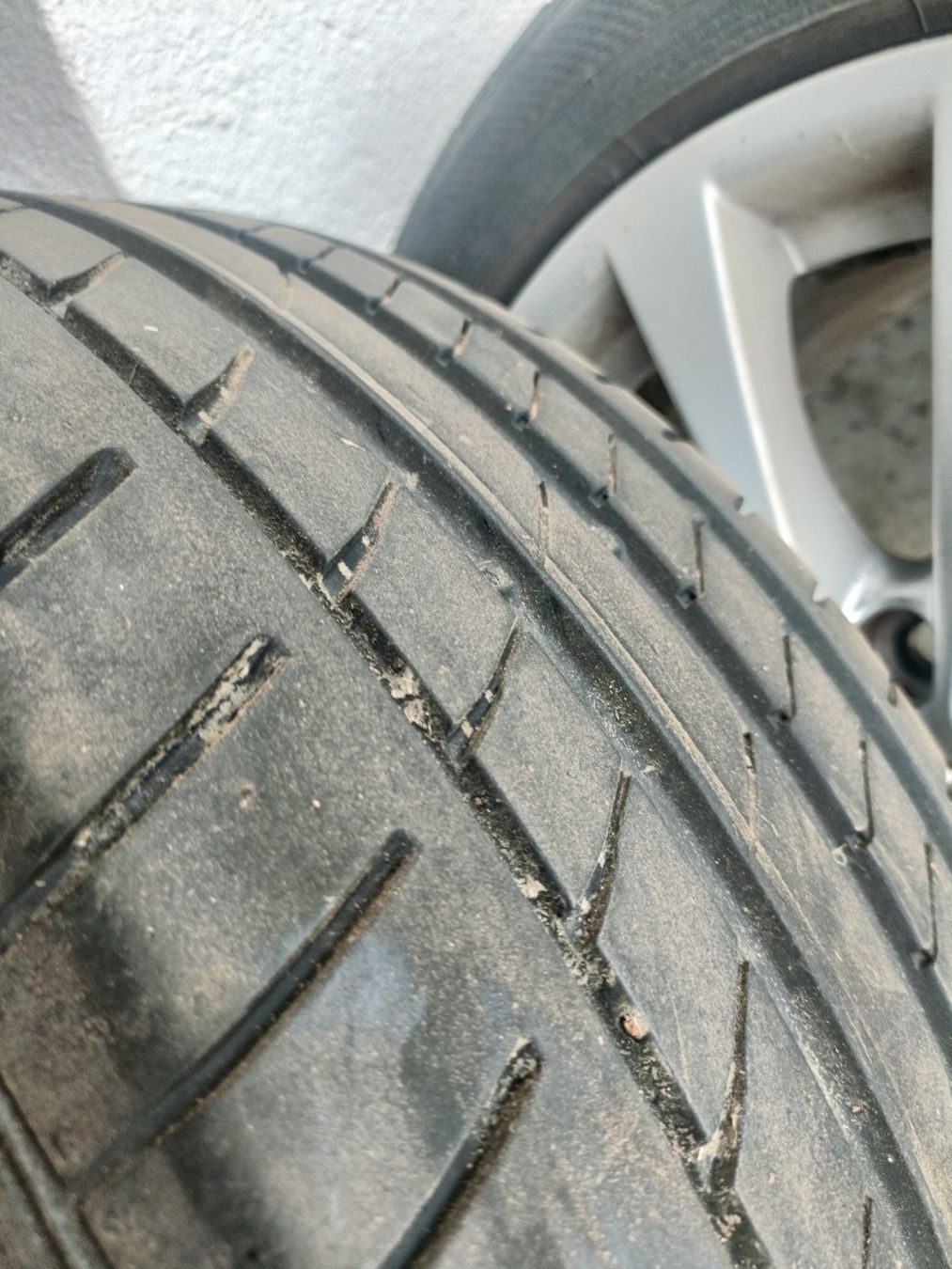 Dunlop Pneus & Kompletträder: 4x pneus été Dunlop – Gebraucht aus Courgenay von Sparadise 4