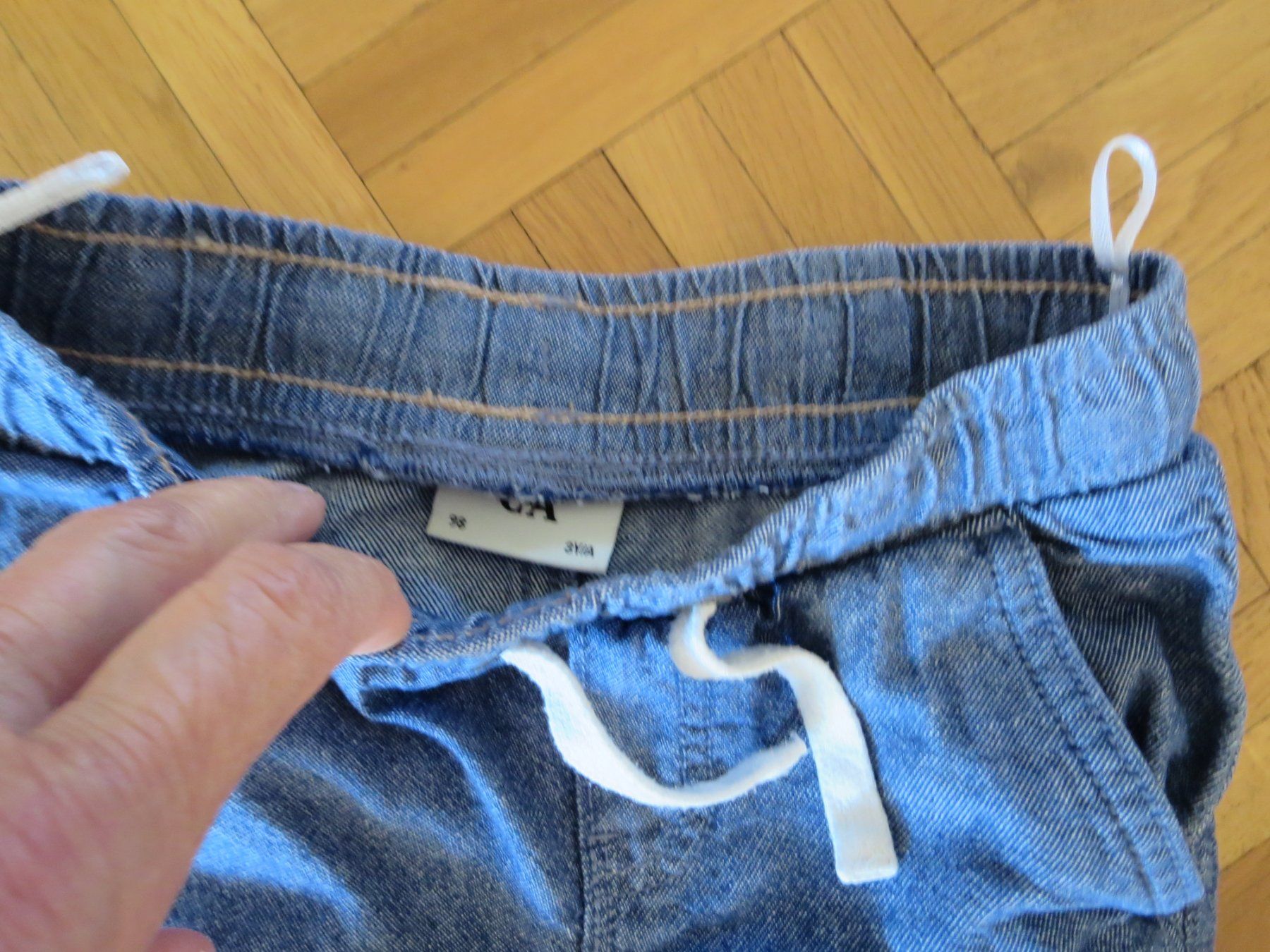 C&A Hosen: Knaben Bermudas /Gr. 98 – Gebraucht aus Wallisellen von Arvenstube 2